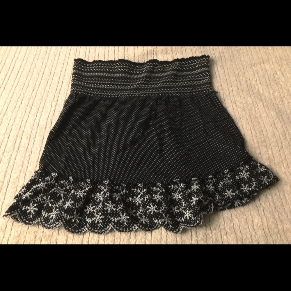 Black and White Tube Top